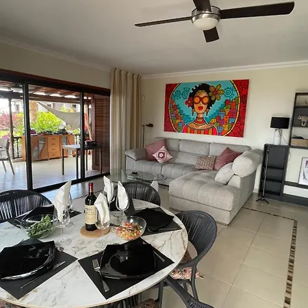 Marie Luise Βίλα Santiago del Teide